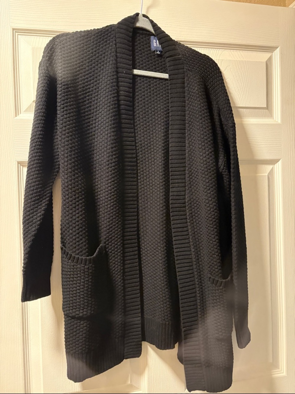 GAP Black Textured Open-Front Cardigan with Pockets